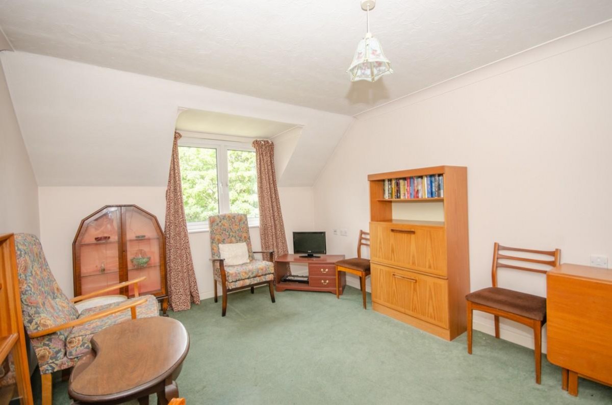 Christchurch Lane, Downend, Bristol, BS16 5TR