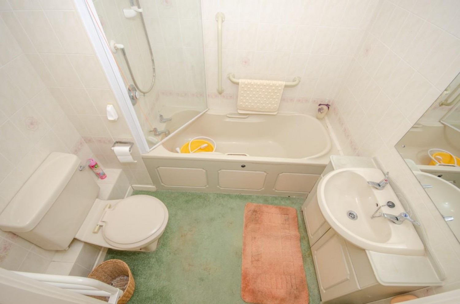 1 bedroom Flat for sale in Christchurch Lane, Downend, Bristol, BS16 5TR