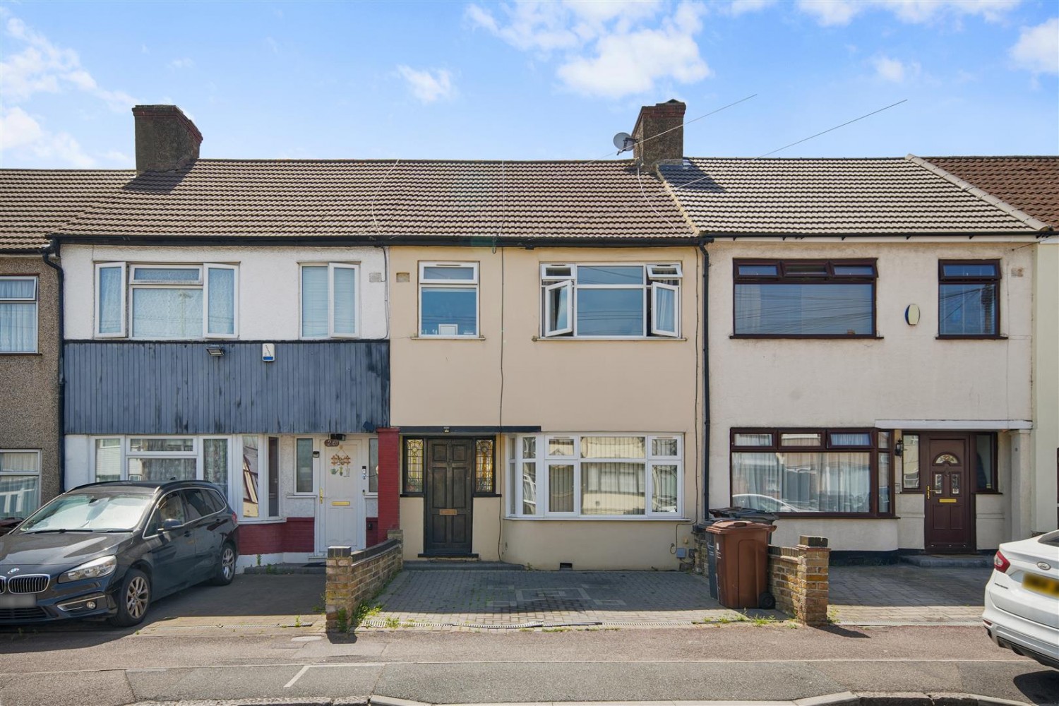Stanley Avenue, Dagenham, RM8