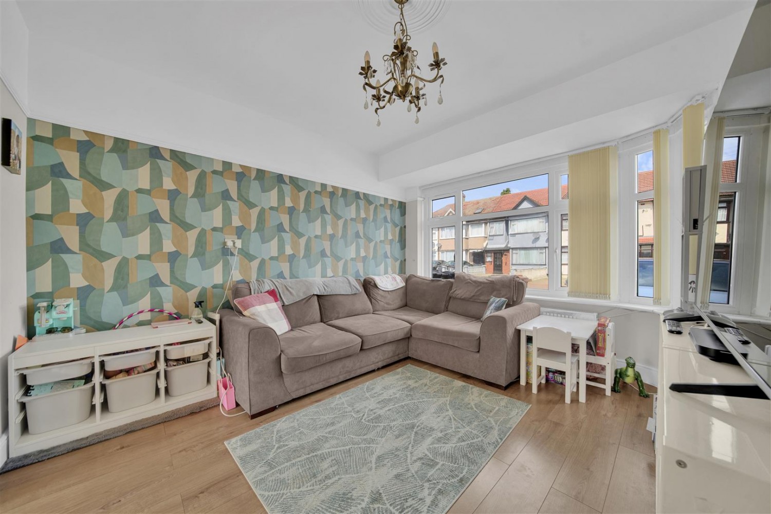 Stanley Avenue, Dagenham, RM8
