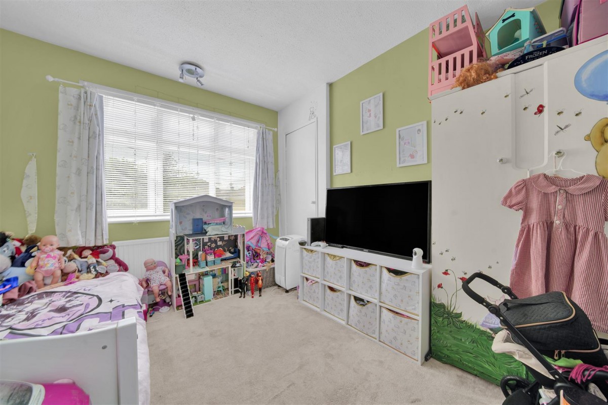 Stanley Avenue, Dagenham, RM8