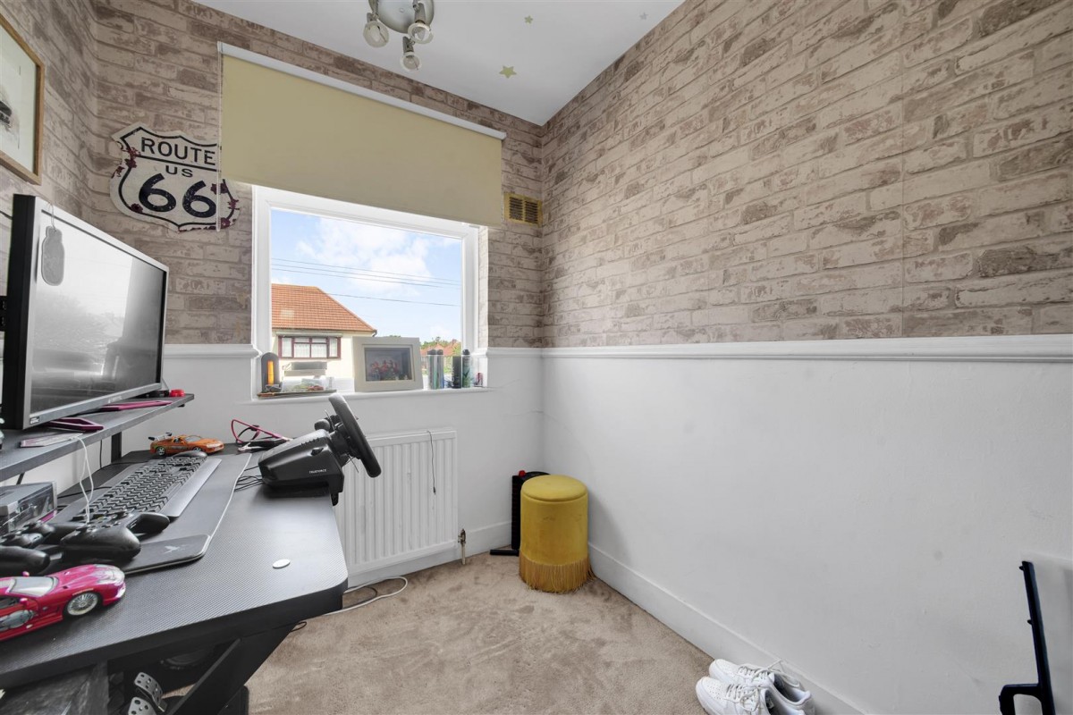 Stanley Avenue, Dagenham, RM8