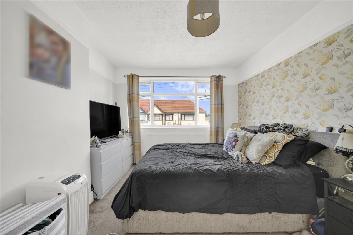 Stanley Avenue, Dagenham, RM8