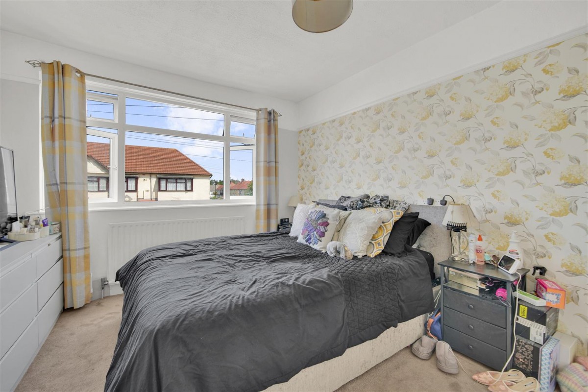 Stanley Avenue, Dagenham, RM8