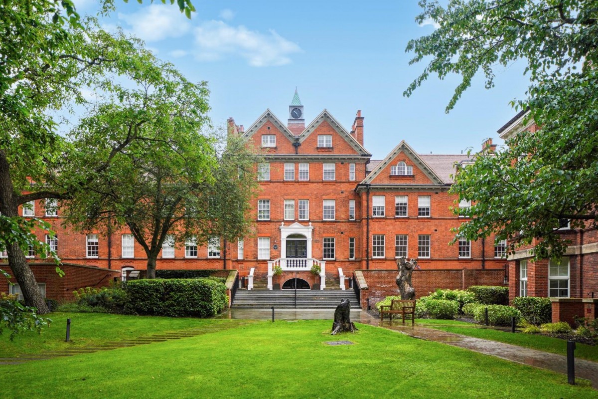 Kidderpore Avenue, London, NW3