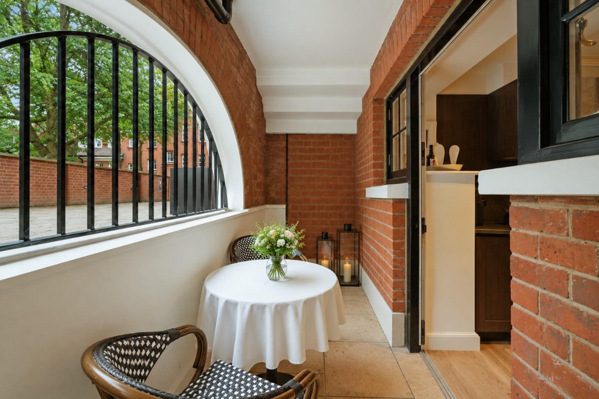 Kidderpore Avenue, London, NW3