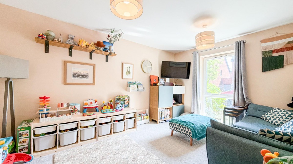 Oakhill Drive, Bedminster, BS3 5EU