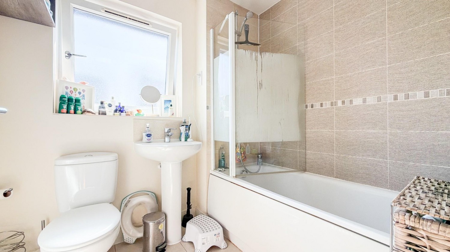 3 bedroom House for sale in Oakhill Drive, Bedminster, BS3 5EU