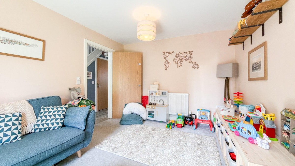 Oakhill Drive, Bedminster, BS3 5EU