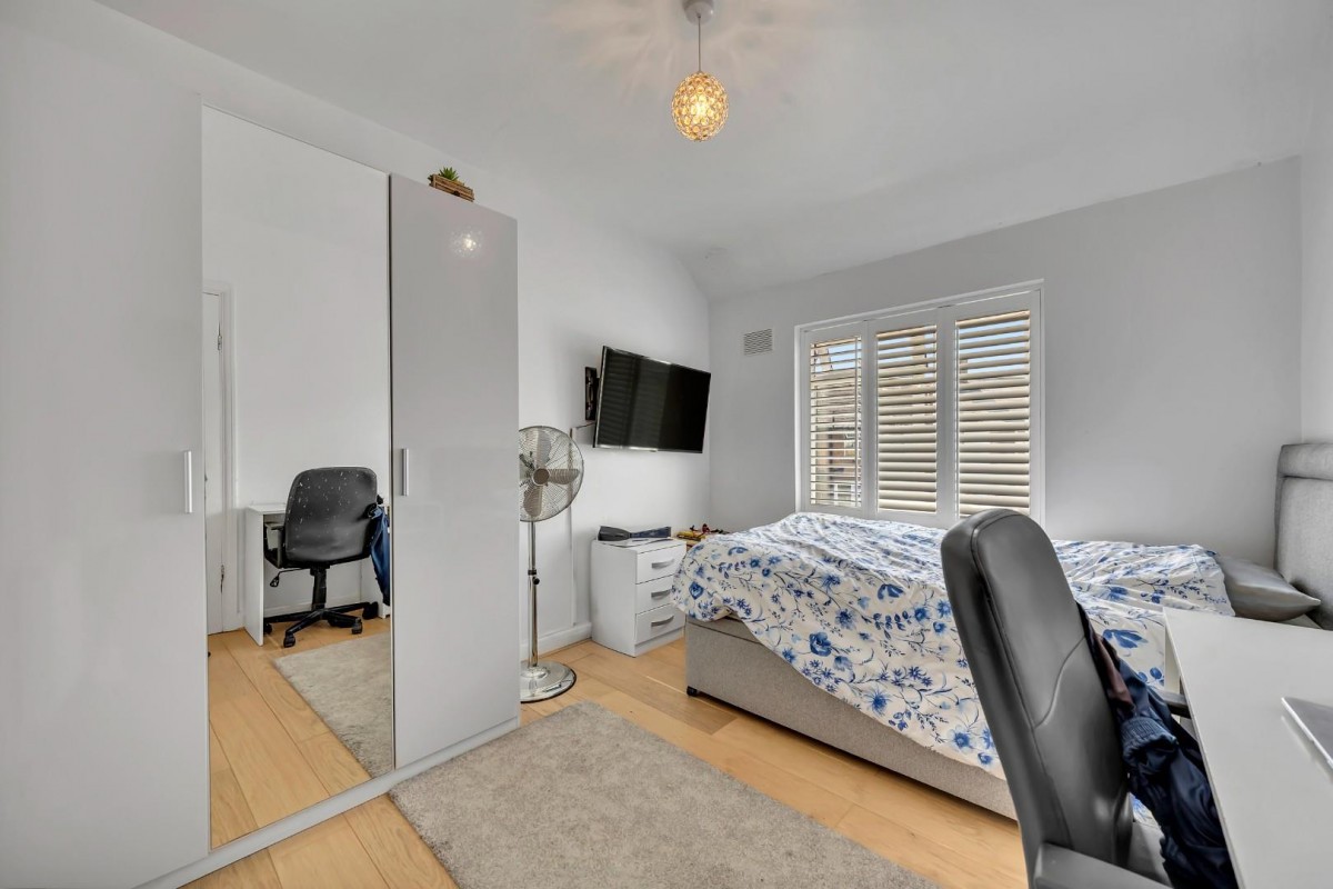 Durell Road, Dagenham, RM9