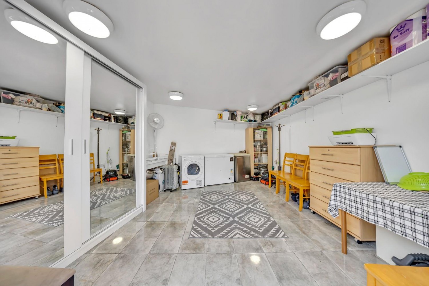 Durell Road, Dagenham, RM9