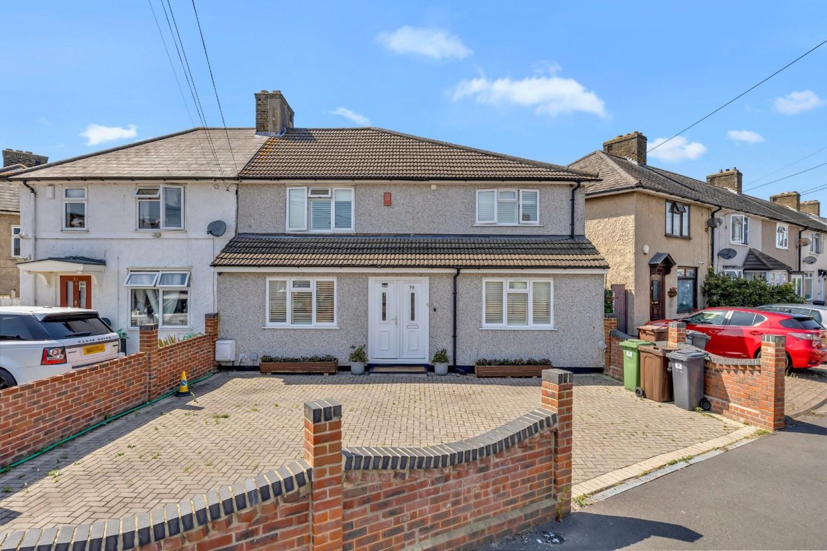 Durell Road, Dagenham, RM9