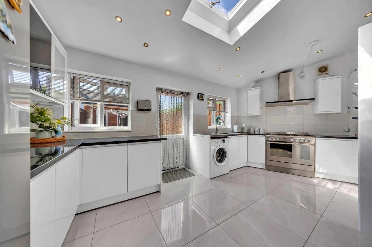 Durell Road, Dagenham, RM9