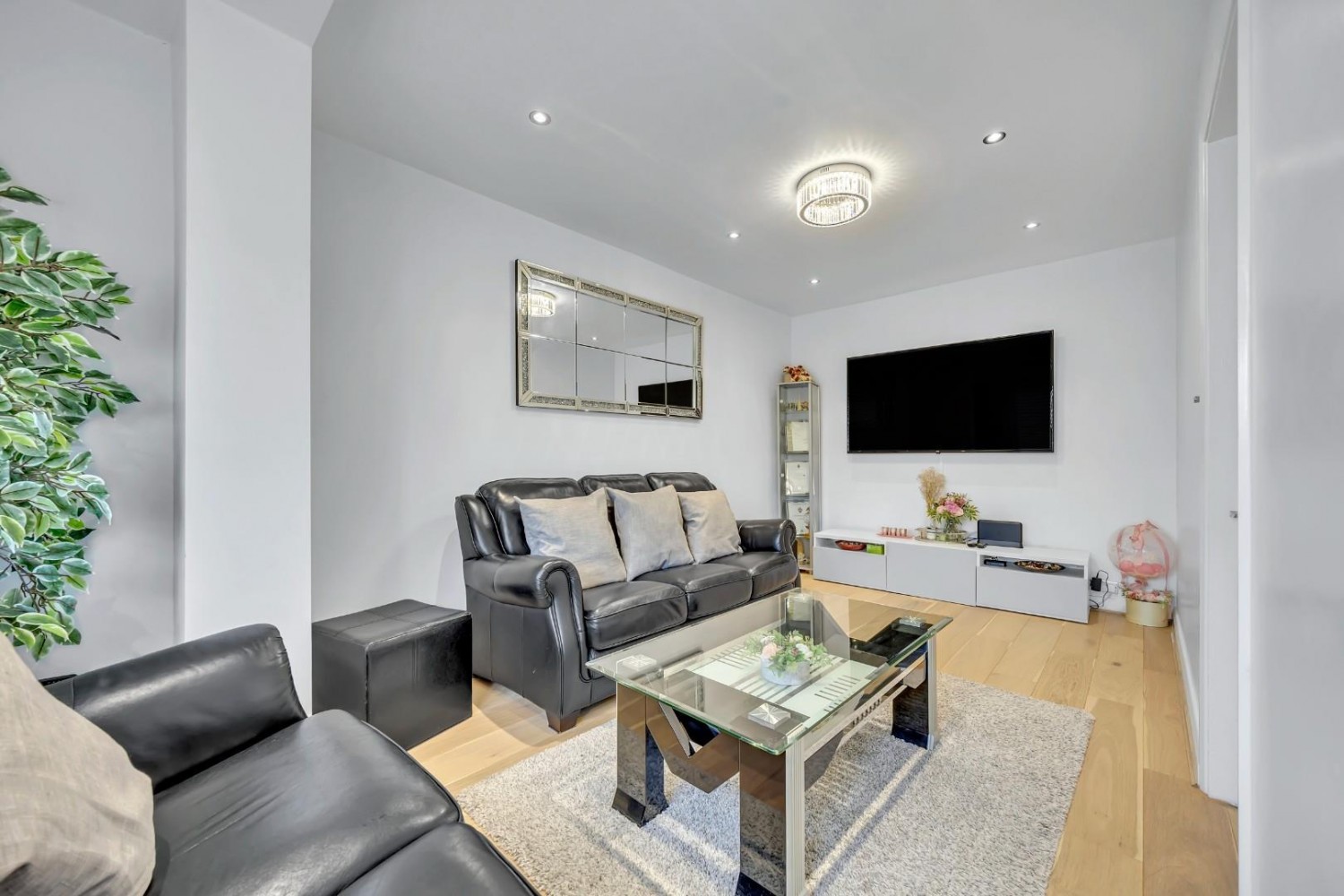 Durell Road, Dagenham, RM9