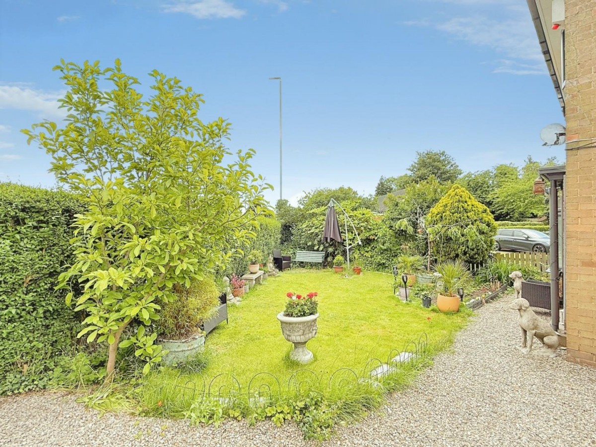 Swinnow Lane, Bramley