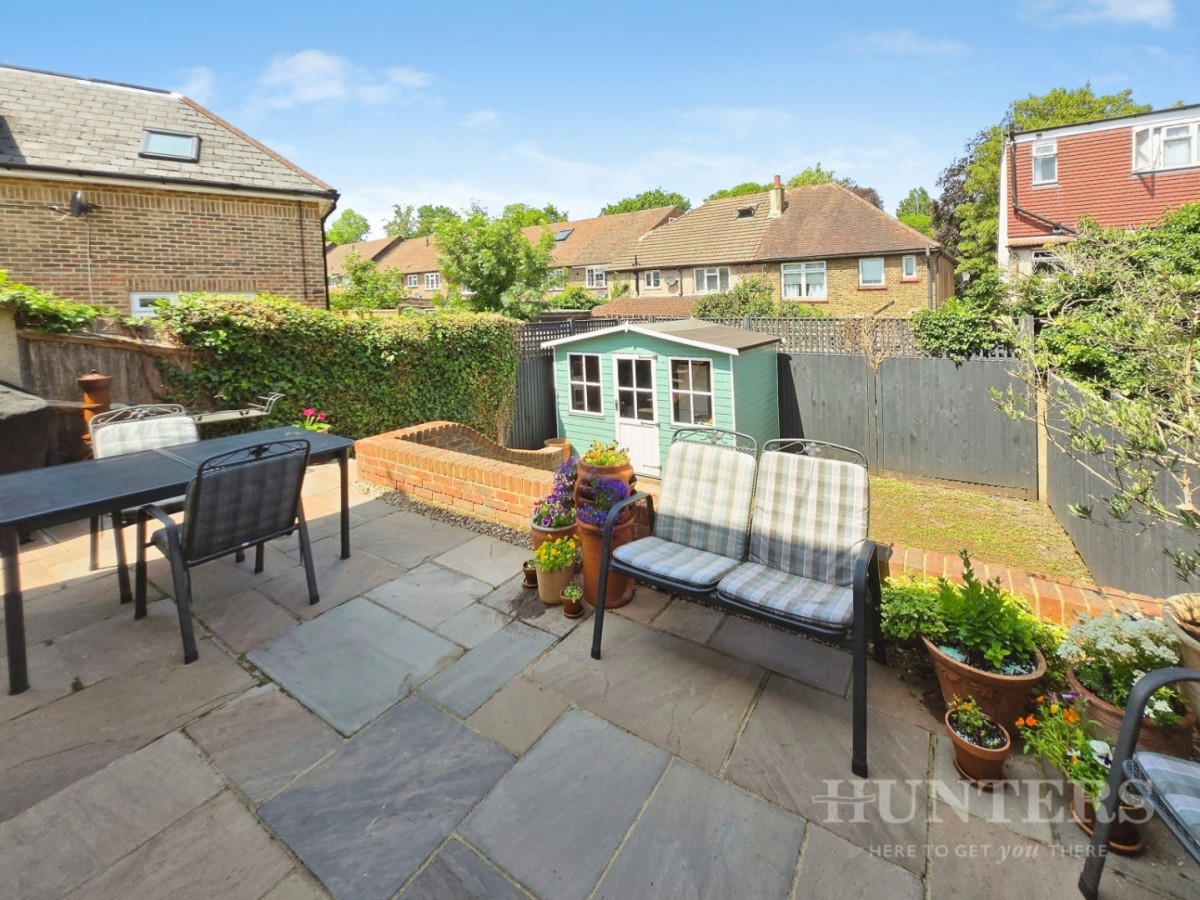 Wallace Crescent, Carshalton