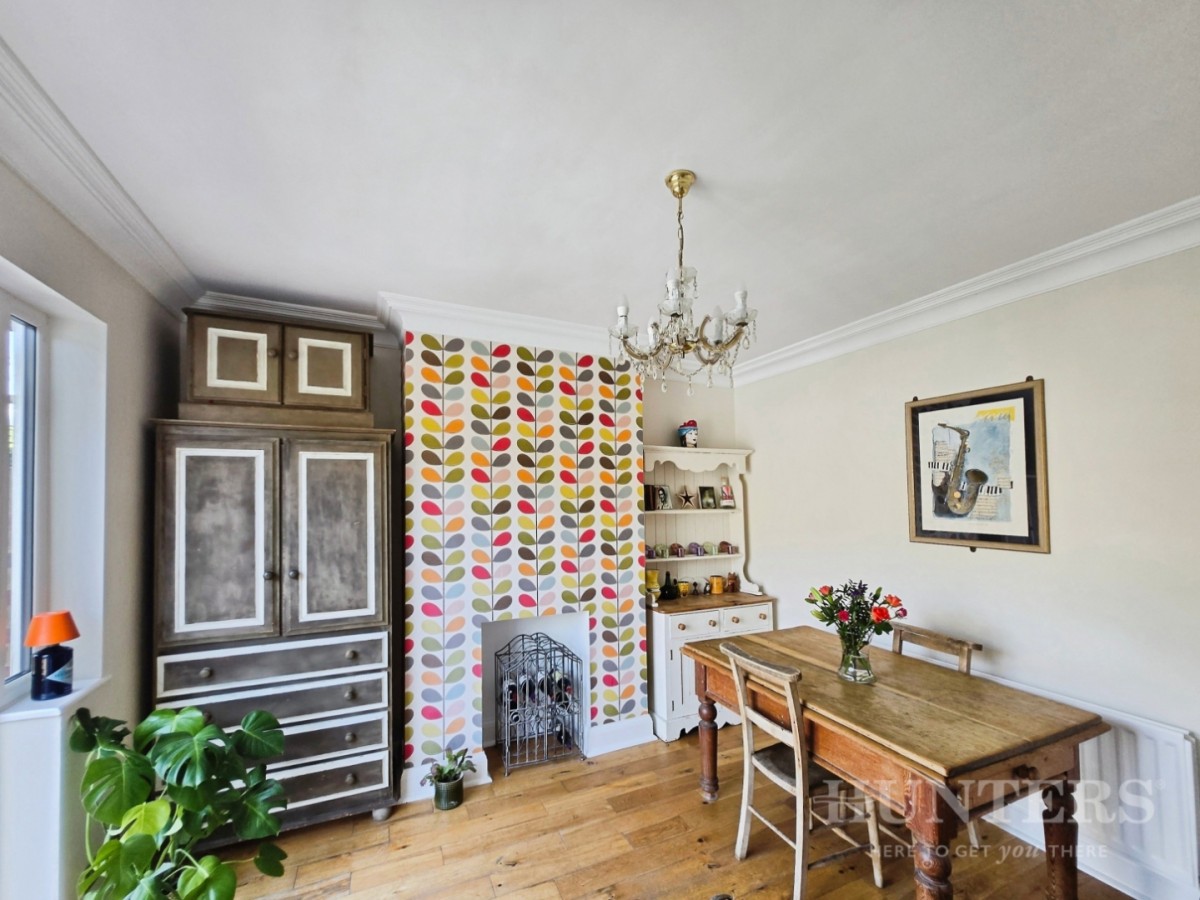 Wallace Crescent, Carshalton