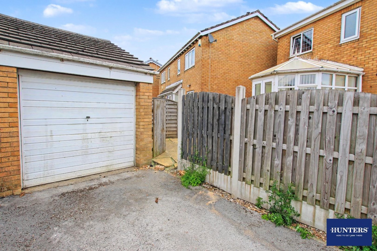 3 bedroom House for sale in Sangster Way s Bradford,BD5 8LQ