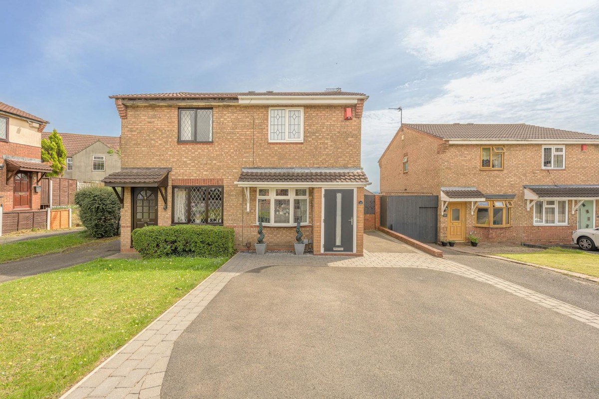 Club Row, Upper Gornal