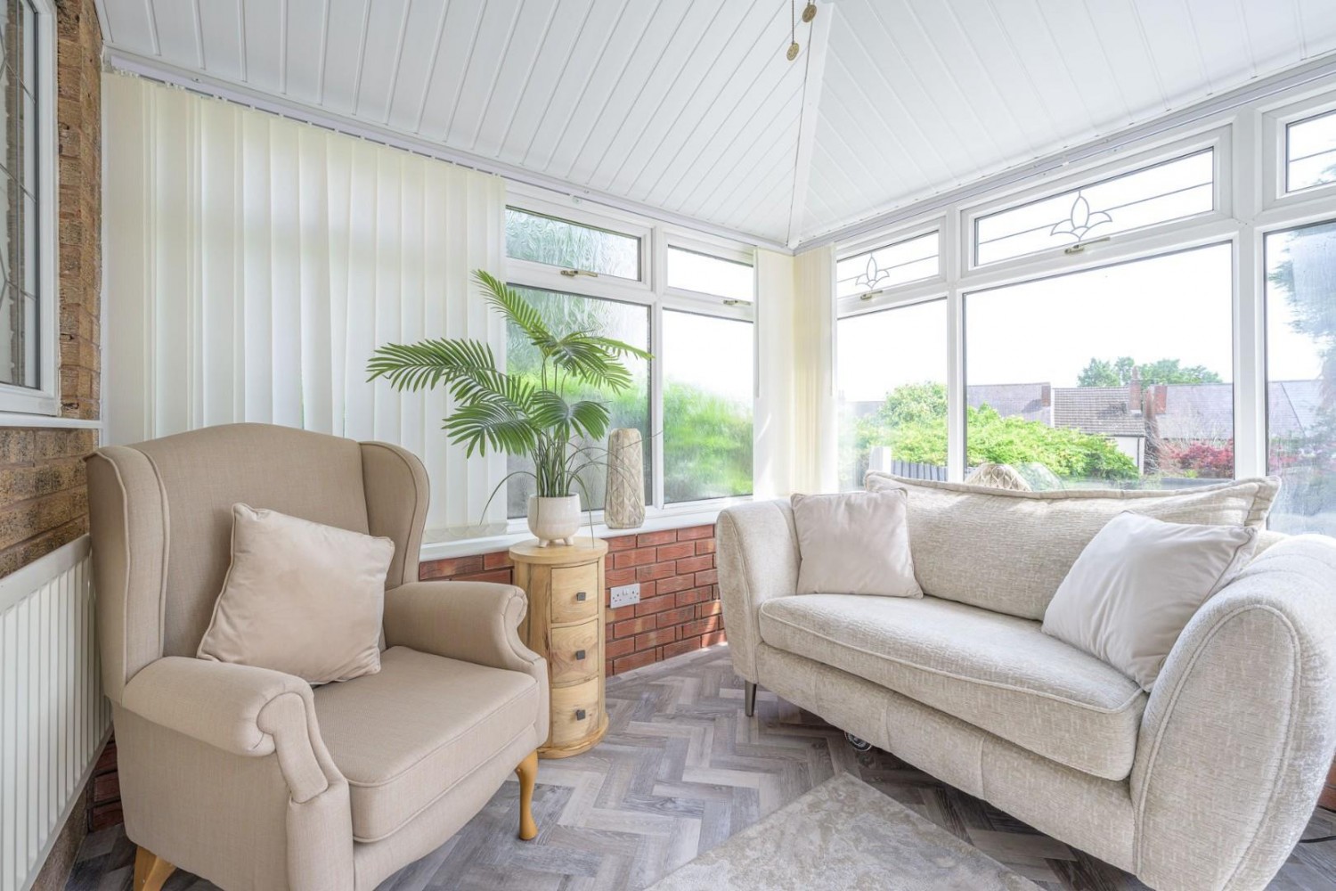 Club Row, Upper Gornal