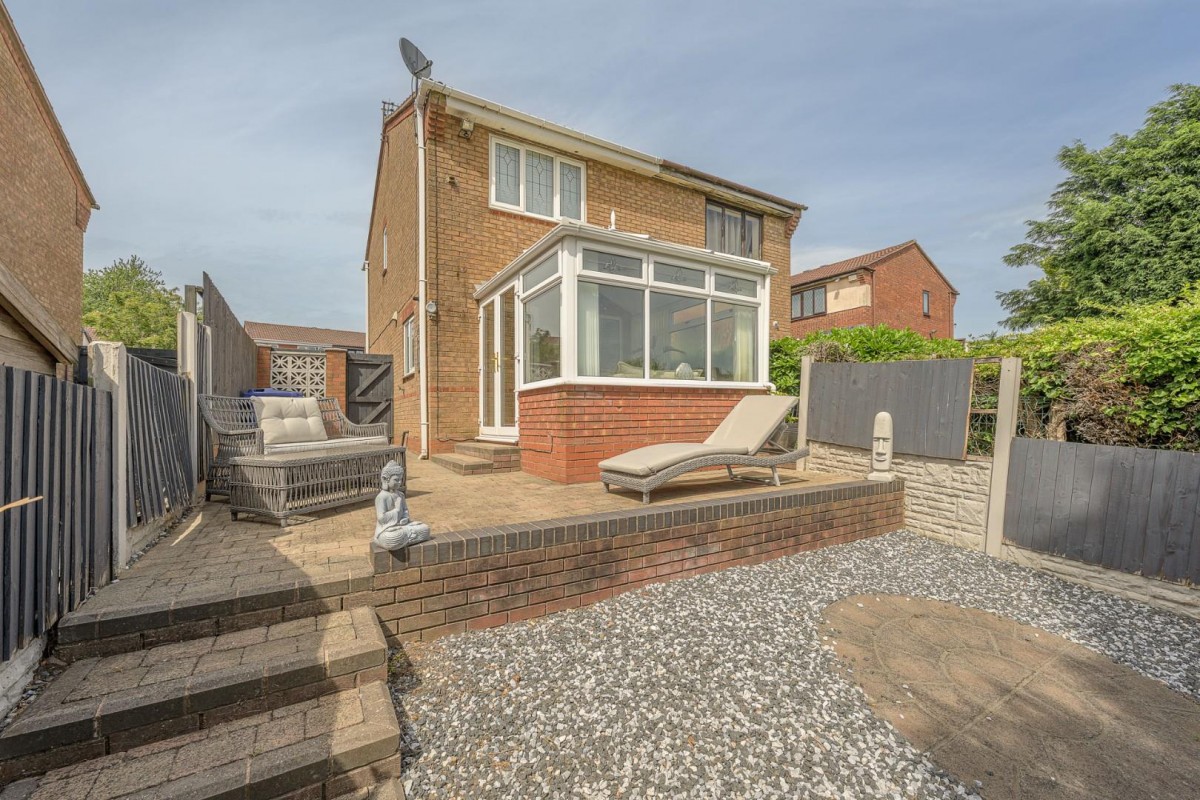 Club Row, Upper Gornal