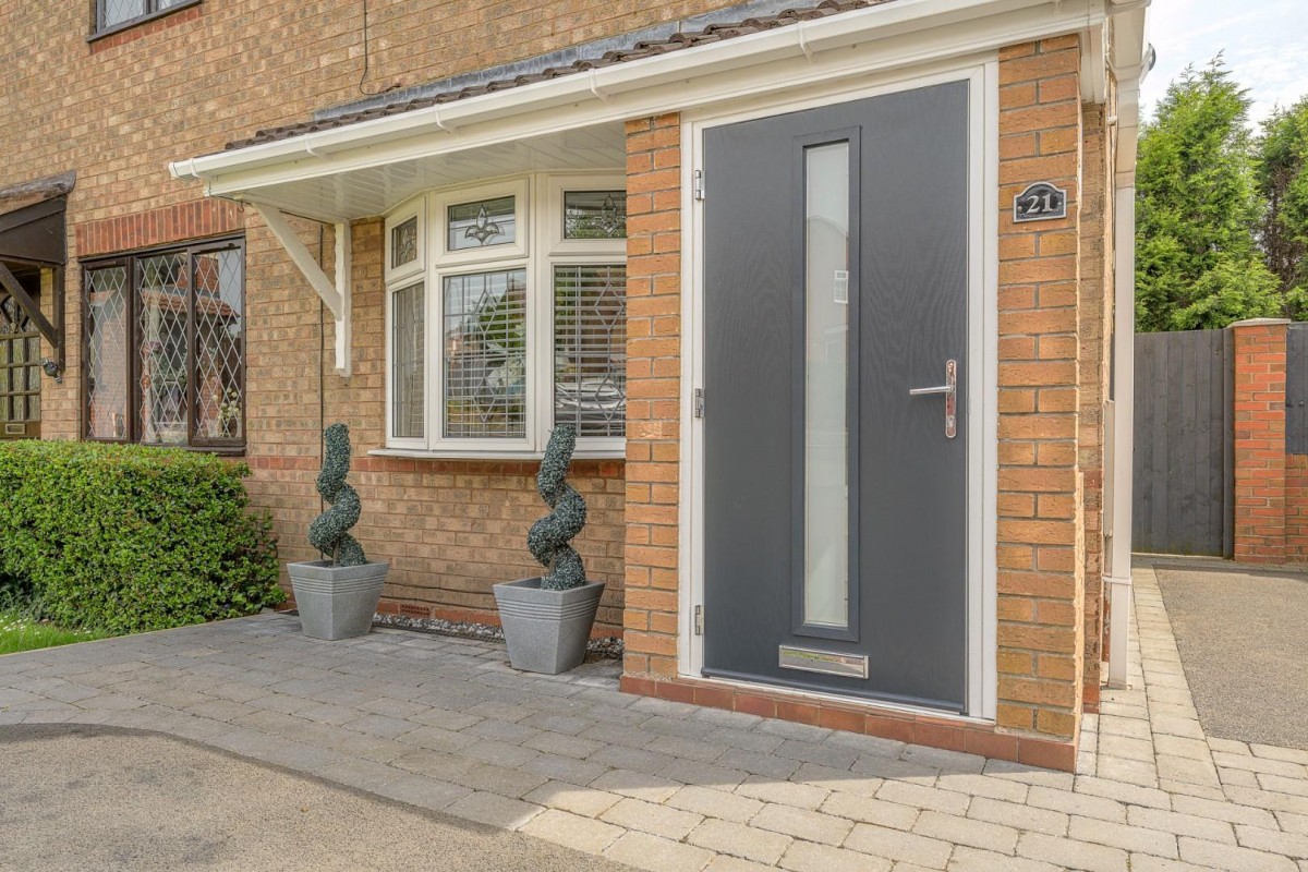 Club Row, Upper Gornal