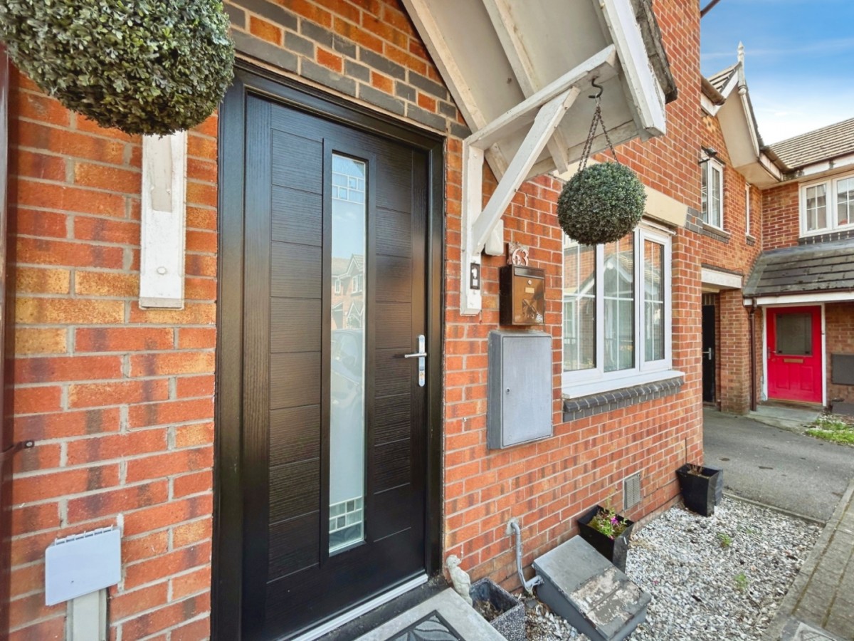 Lawnwood Drive, Goldthorpe, S63 9GD