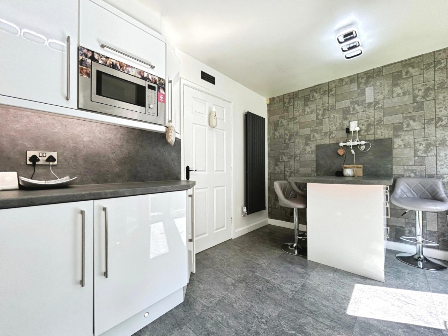 Lawnwood Drive, Goldthorpe, S63 9GD