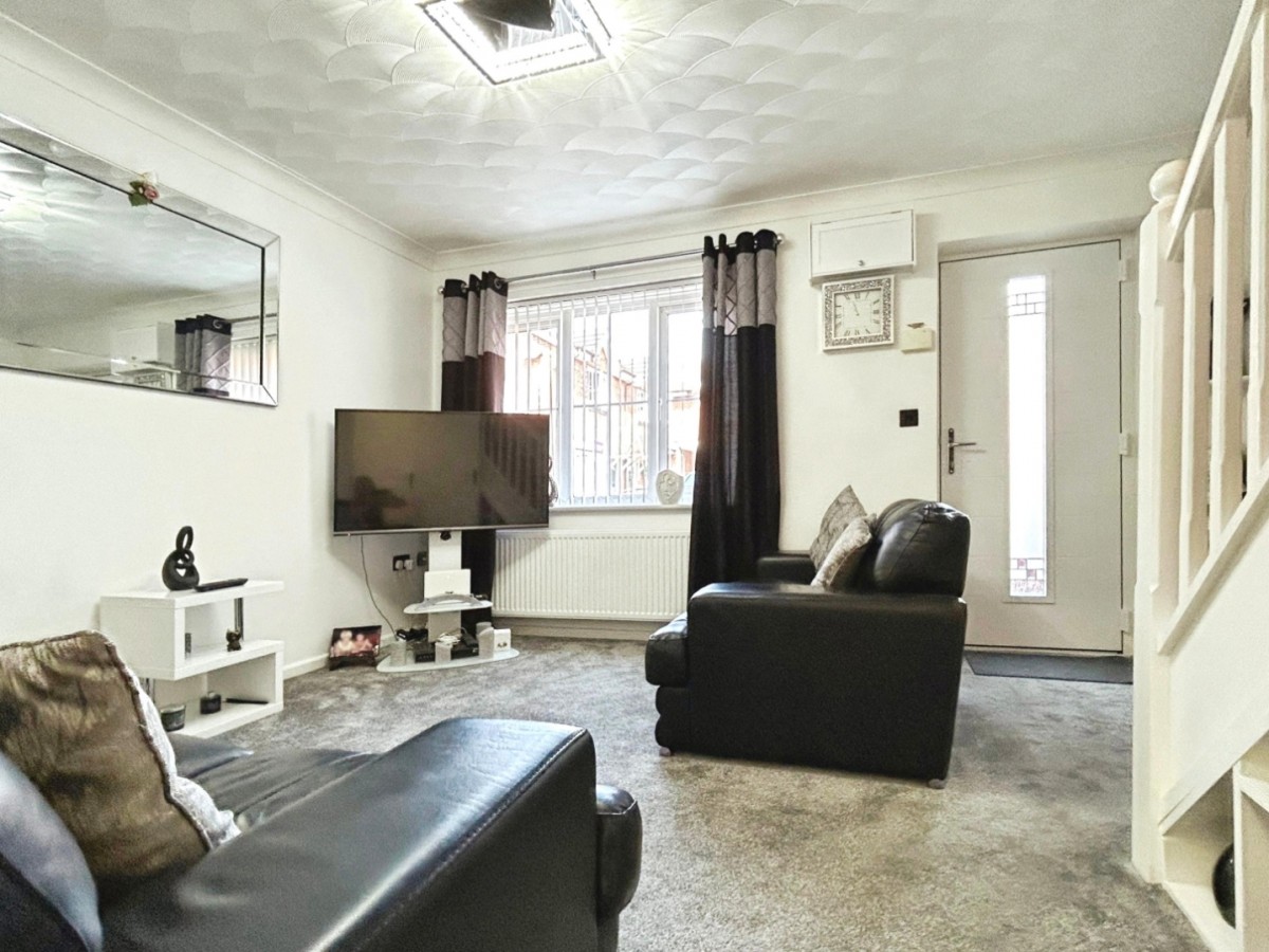 Lawnwood Drive, Goldthorpe, S63 9GD
