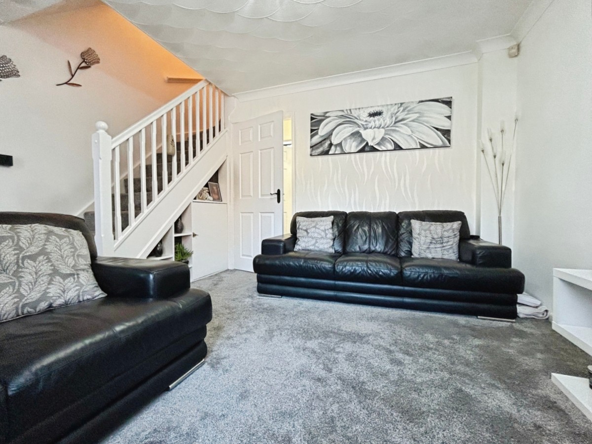 Lawnwood Drive, Goldthorpe, S63 9GD
