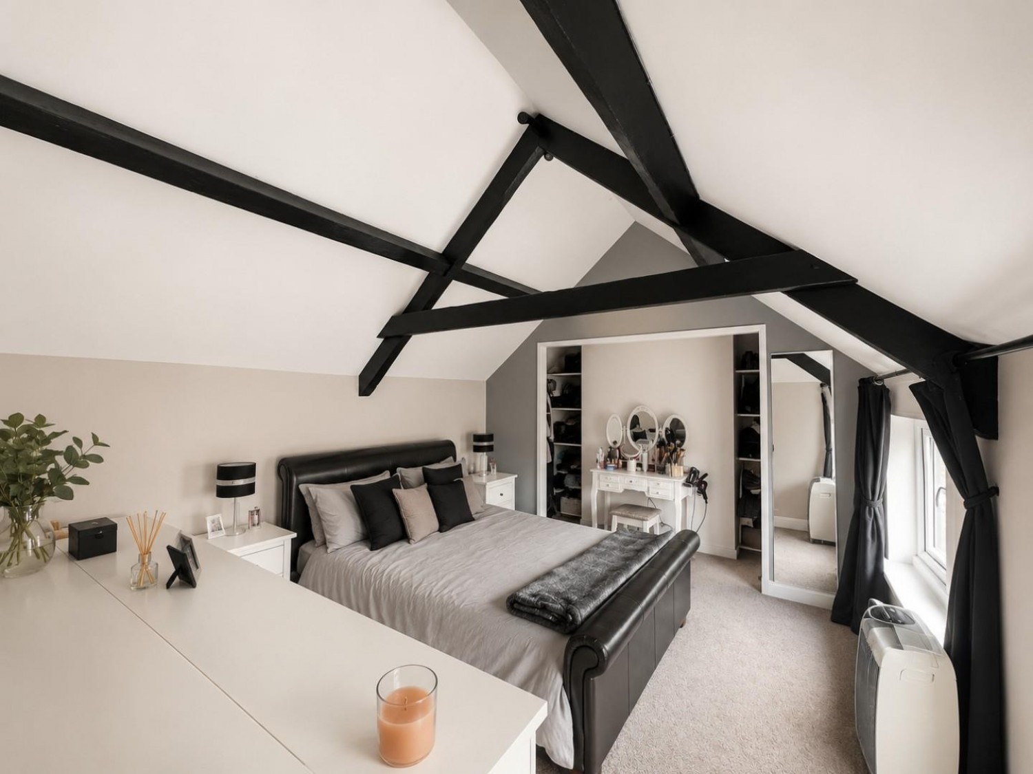 3 bedroom House for sale in Walk Mill Lane, Kingswood, Wotton-Under-Edge