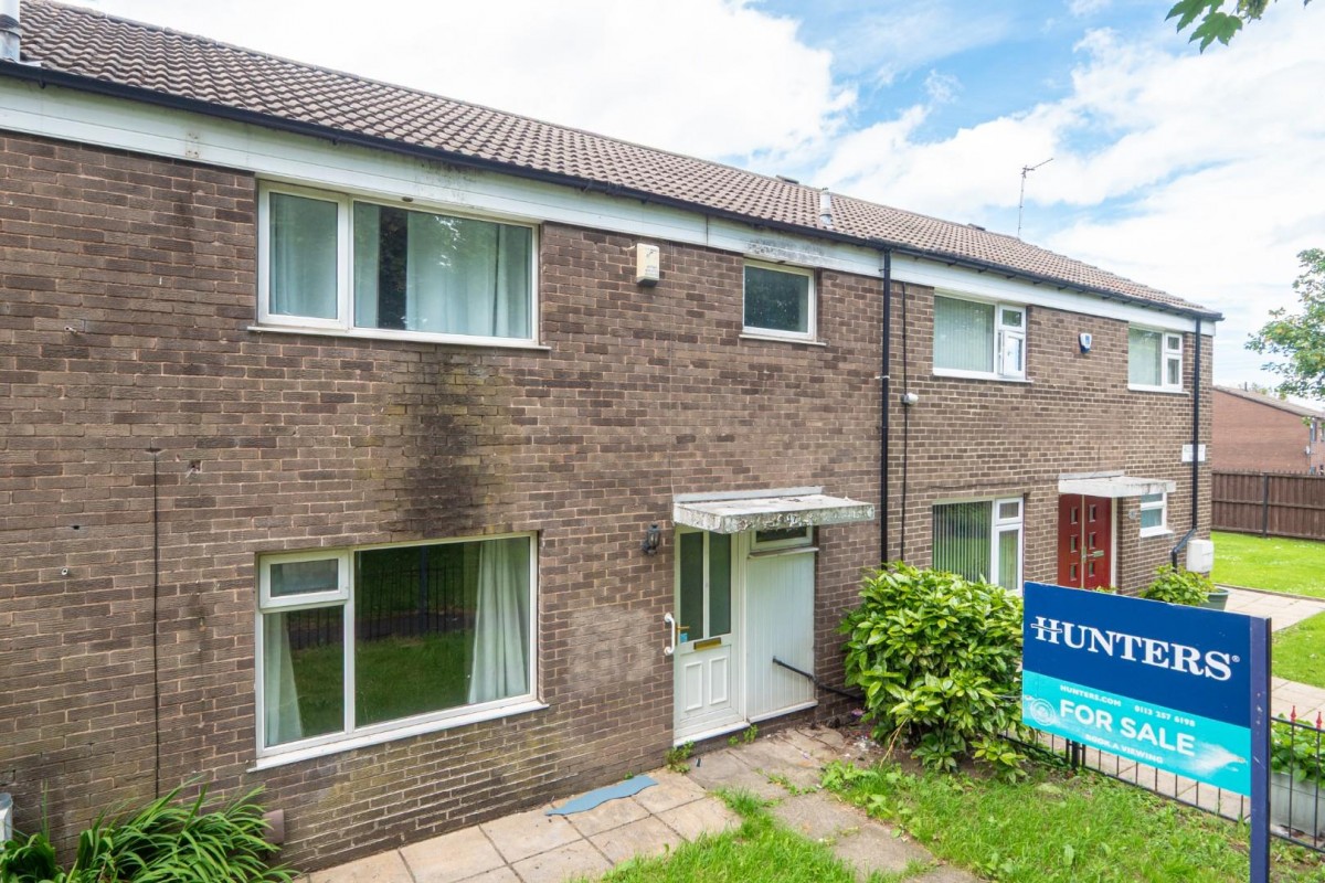 Rossefield Walk, Bramley, LS13 3RH