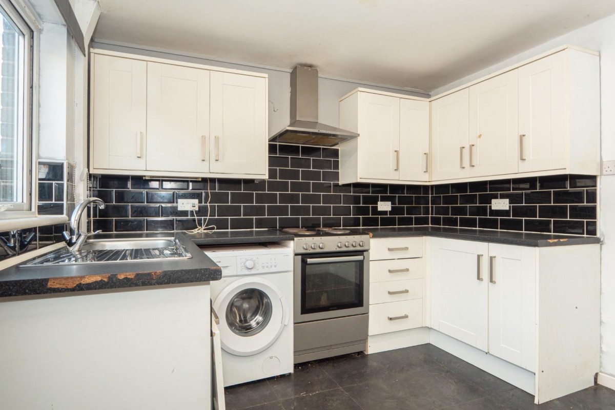 Rossefield Walk, Bramley, LS13 3RH