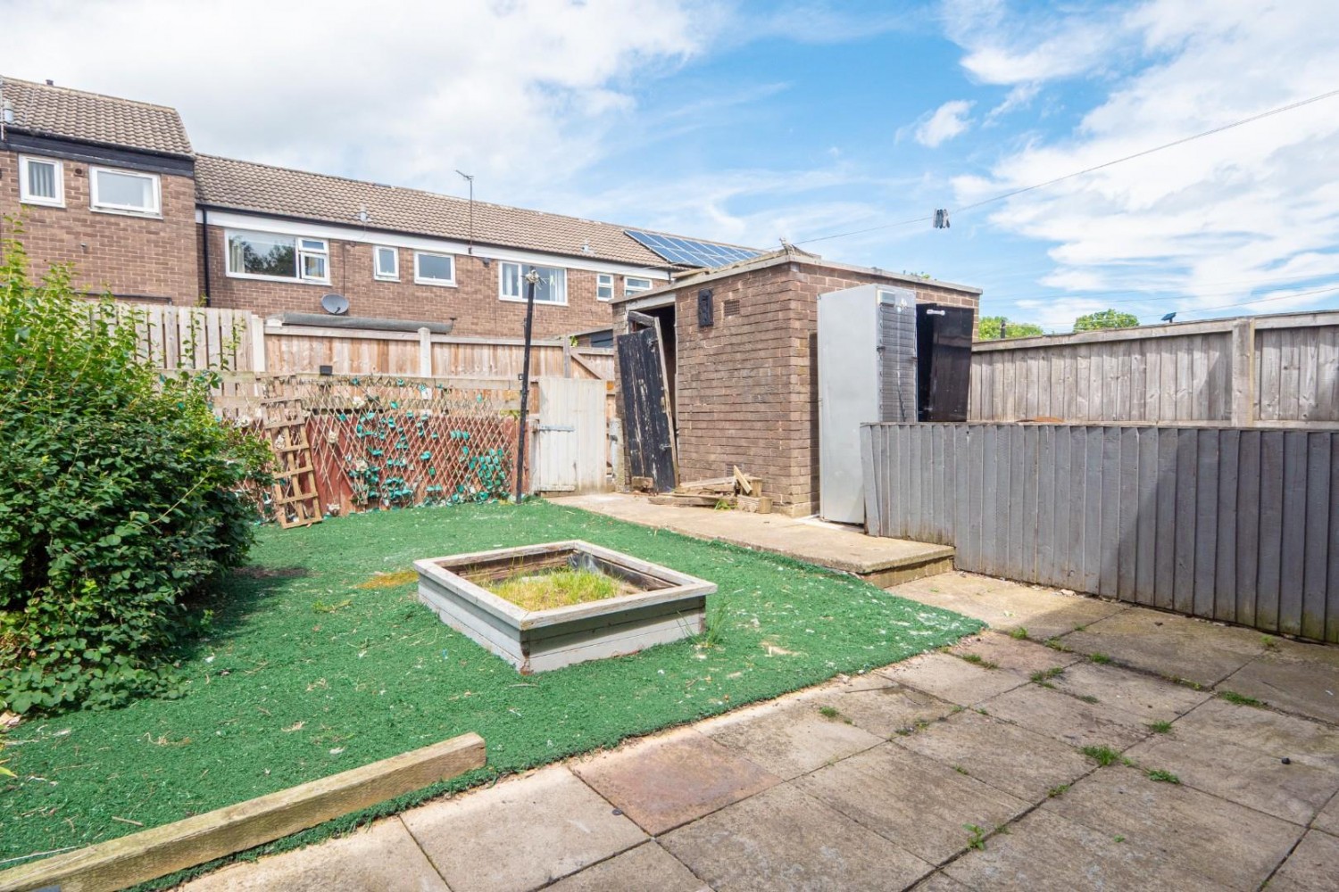 Rossefield Walk, Bramley, LS13 3RH