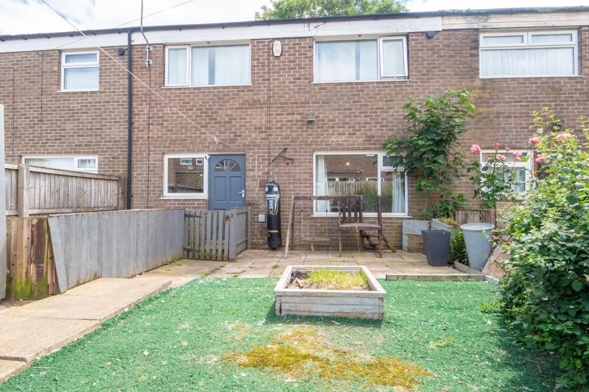 Rossefield Walk, Bramley, LS13 3RH