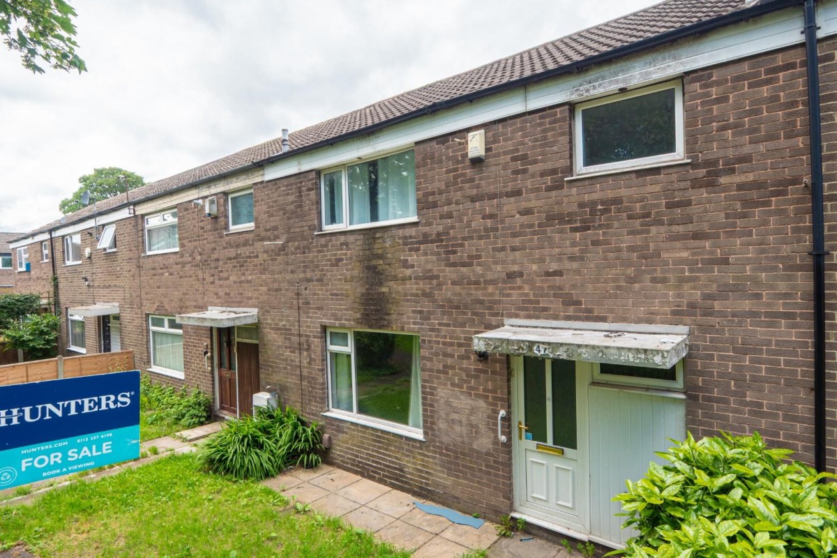 Rossefield Walk, Bramley, LS13 3RH