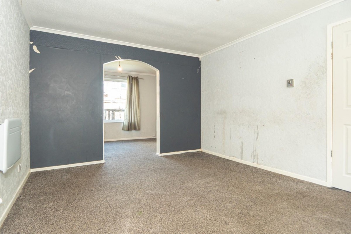 Rossefield Walk, Bramley, LS13 3RH