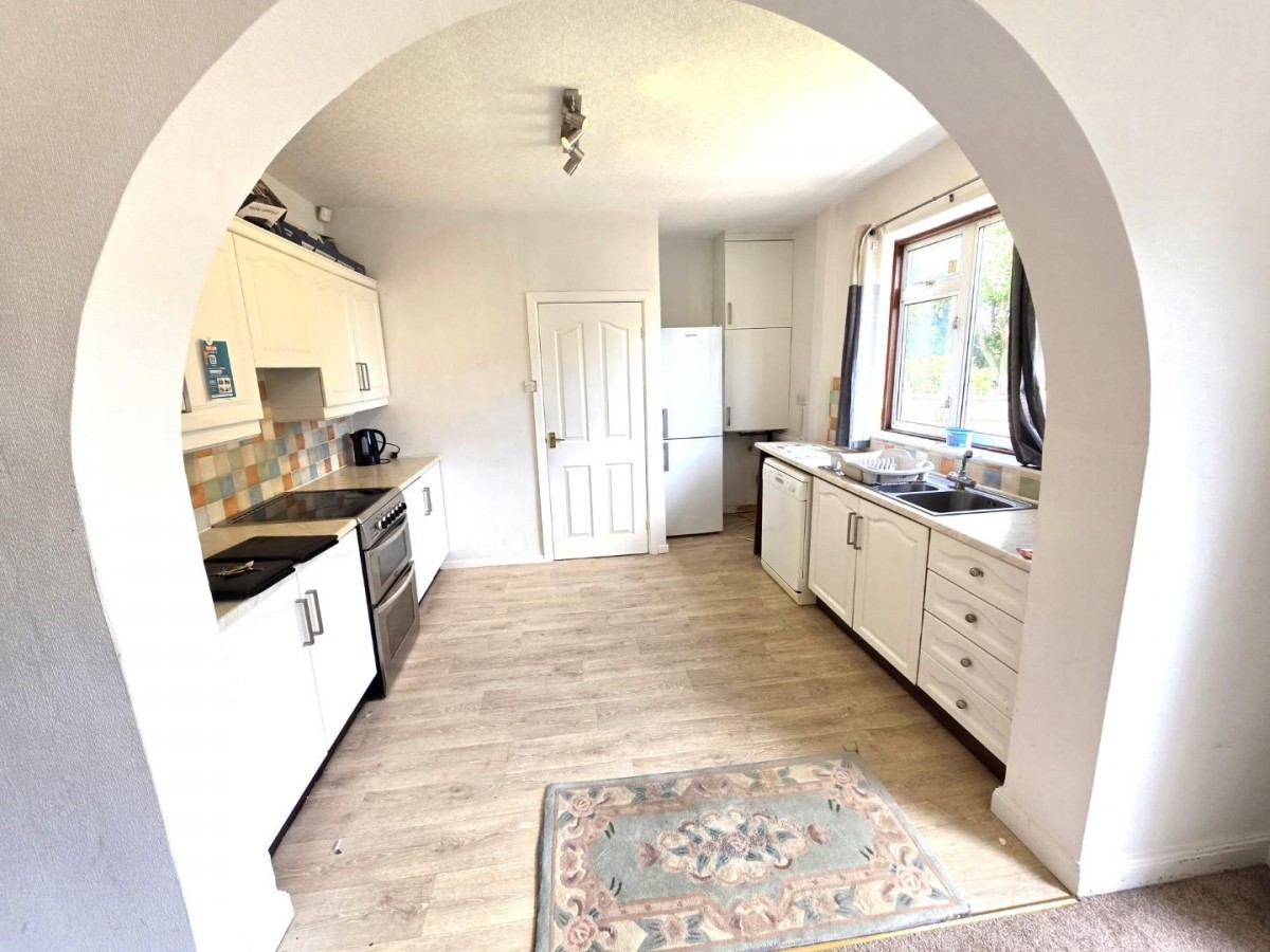 Kenyon Lane, Middleton M24