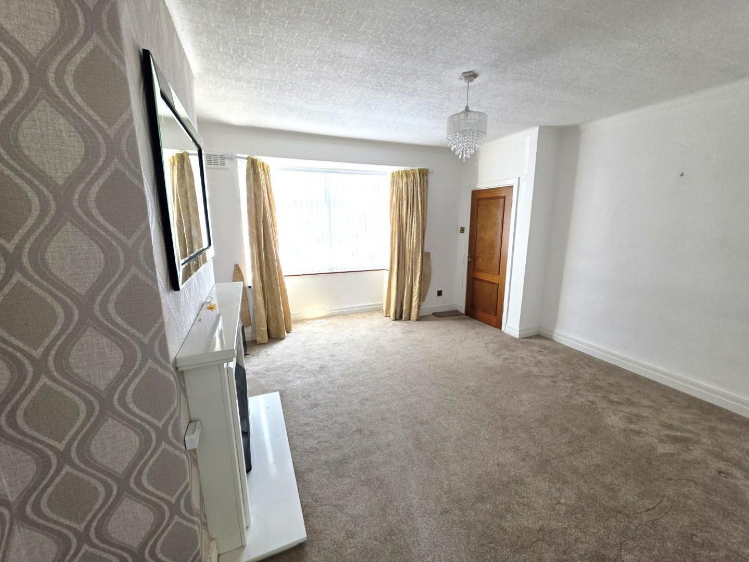 Kenyon Lane, Middleton M24