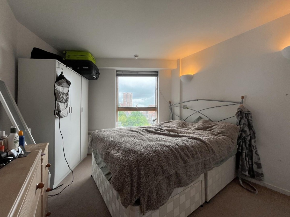 Whitehall Waterfront, 2 Riverside Way, Leeds