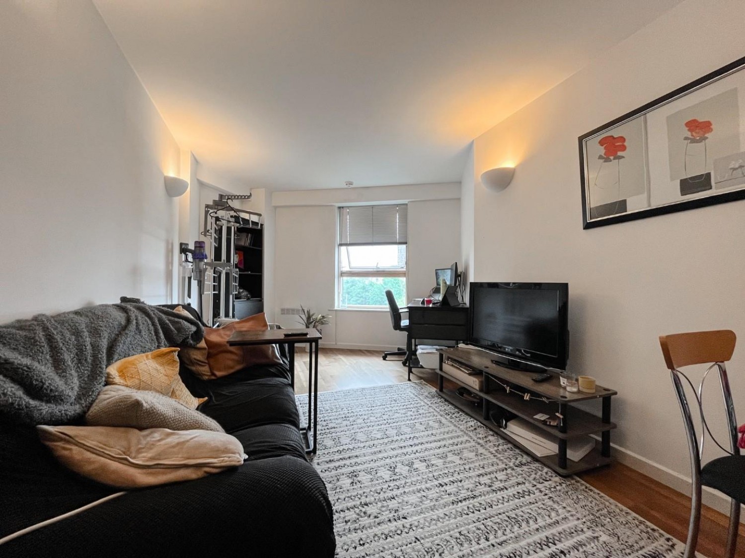 Whitehall Waterfront, 2 Riverside Way, Leeds