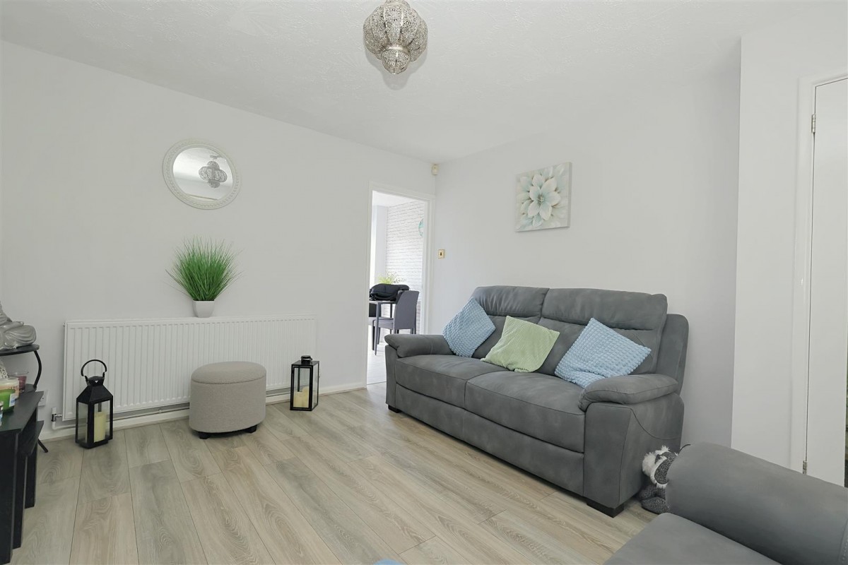 Landseer Way, Bramley, , LS13 2TX