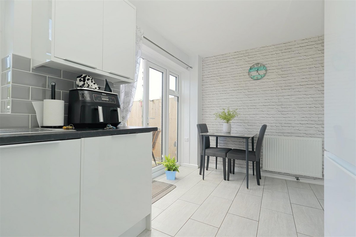 Landseer Way, Bramley, , LS13 2TX