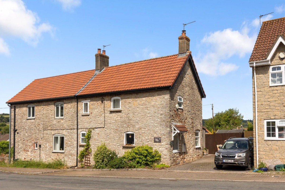 Regil Lane, Winford