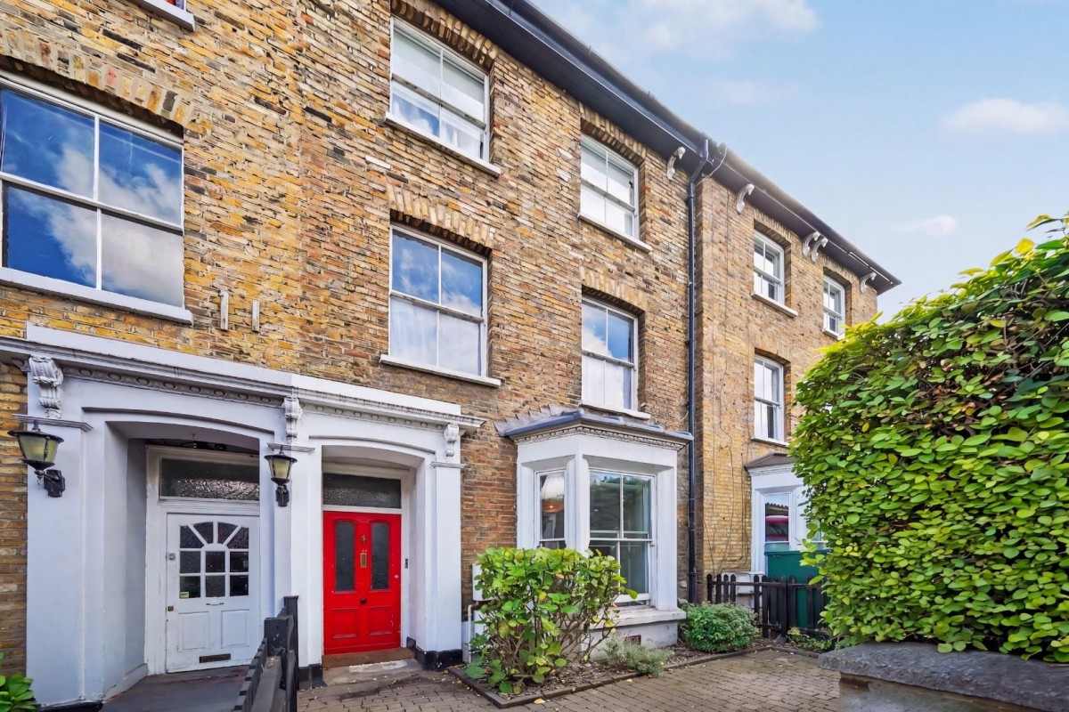 Graham Road, London, E8
