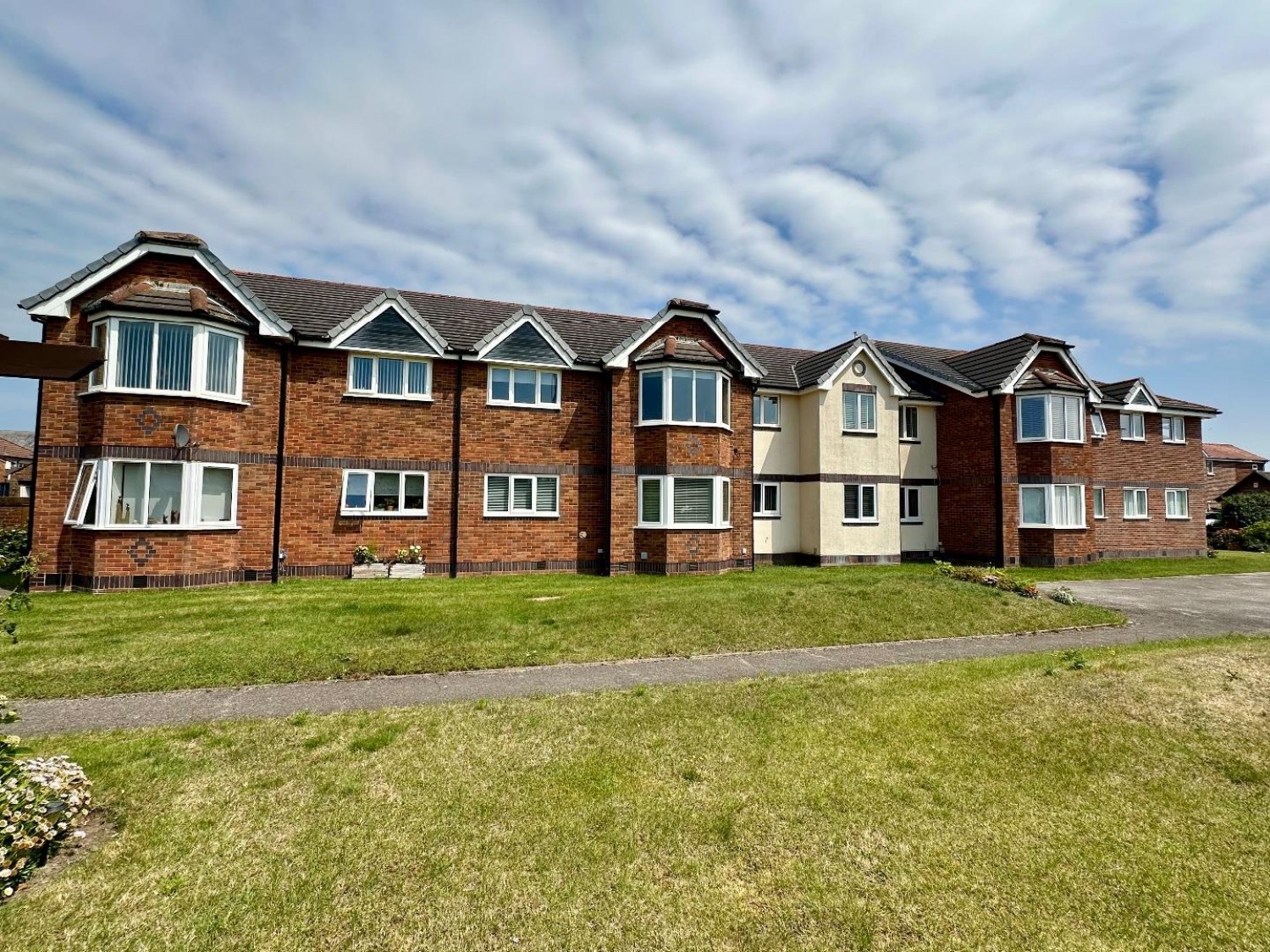 Dawlish Lodge, Clifton Drive North, Lytham St. Annes