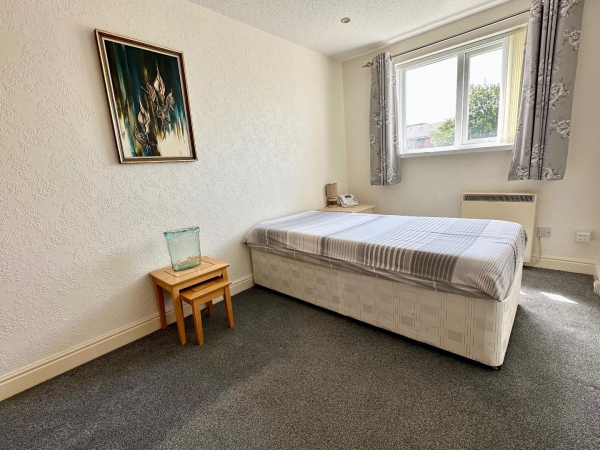 Dawlish Lodge, Clifton Drive North, Lytham St. Annes
