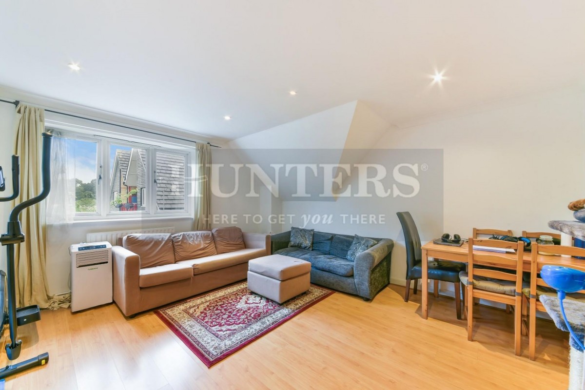 Bordeston Court, The Ham, Brentford, Middlesex, TW8