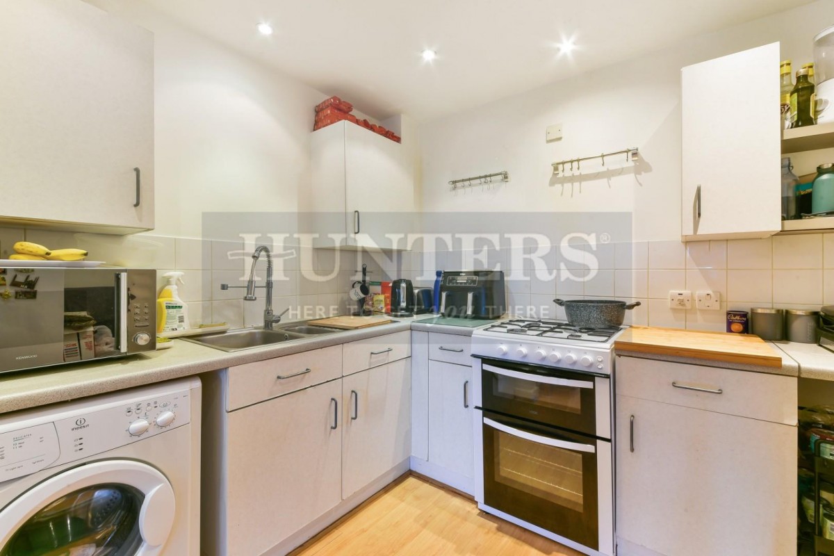 Bordeston Court, The Ham, Brentford, Middlesex, TW8
