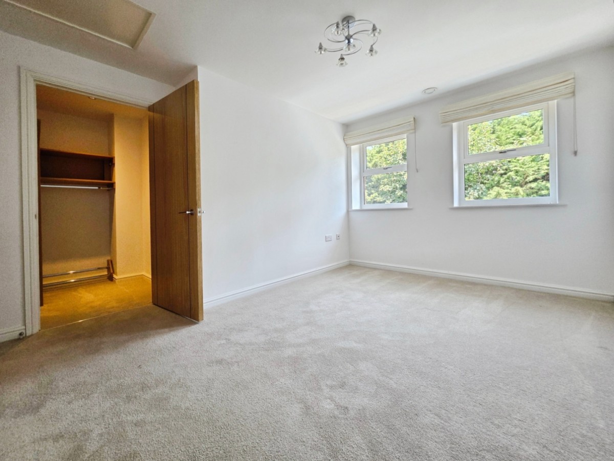 Cainscross Road, Stroud